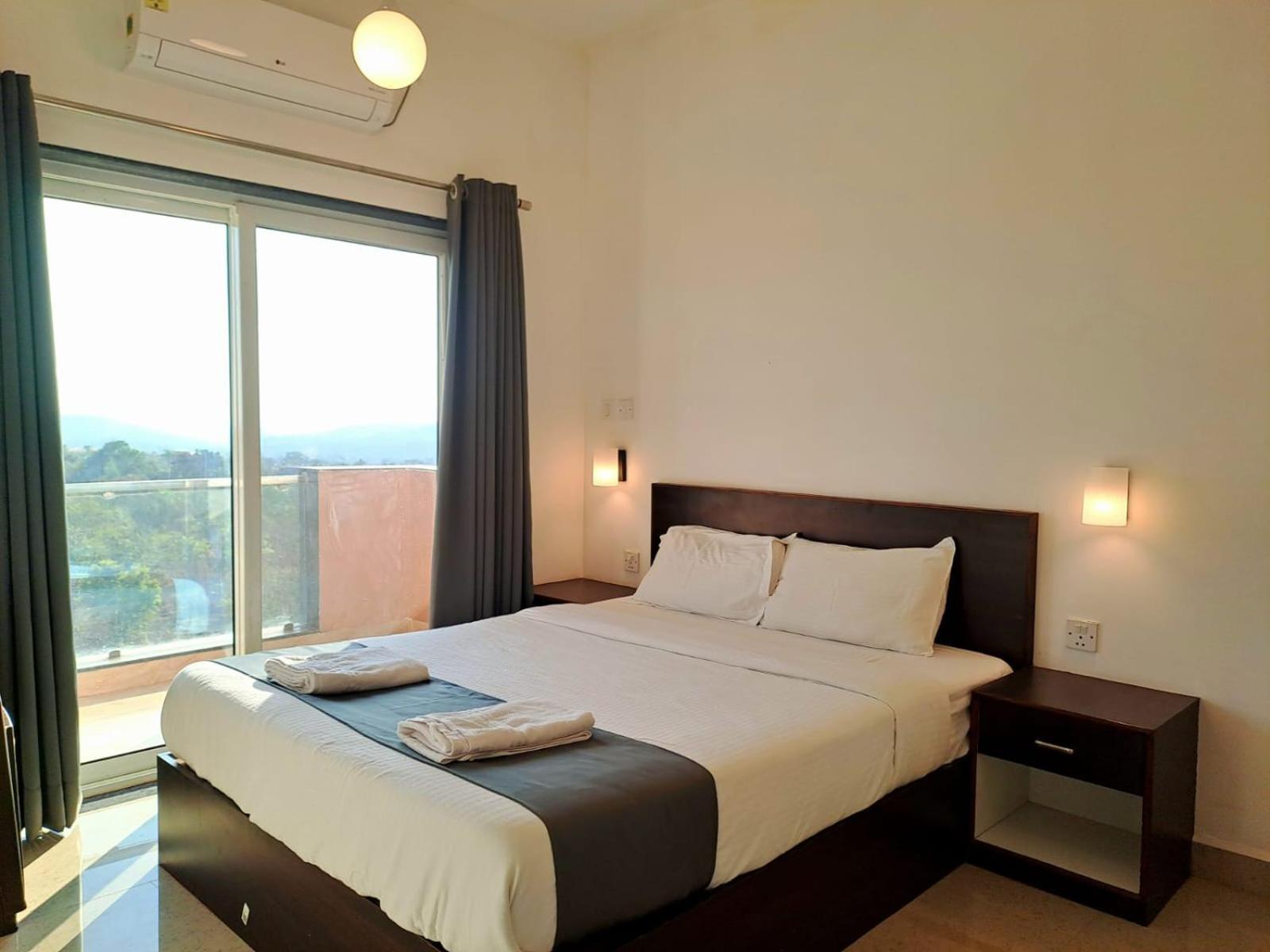 Hotel Rsa Residency Pernem Buitenkant foto