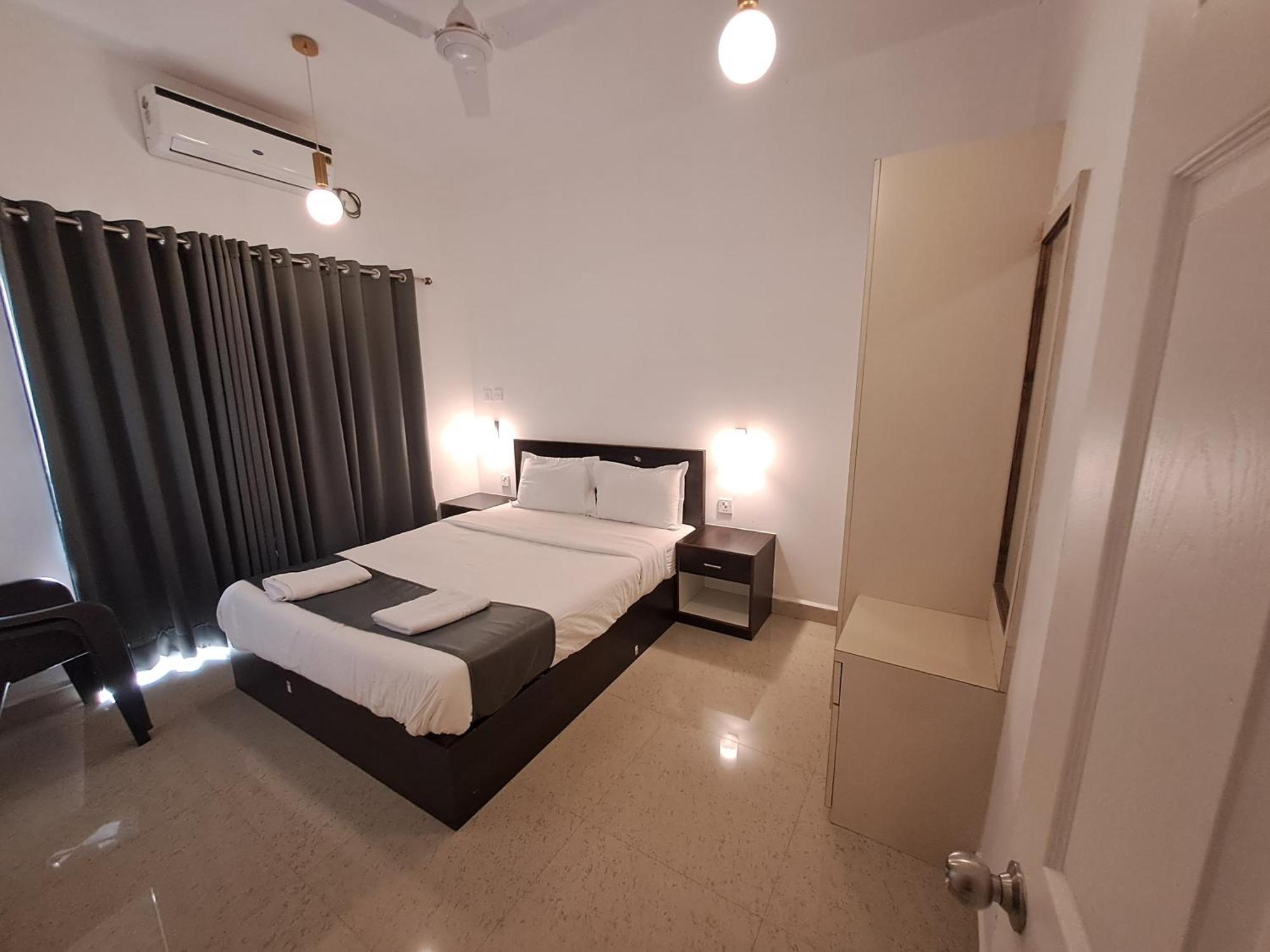 Hotel Rsa Residency Pernem Buitenkant foto